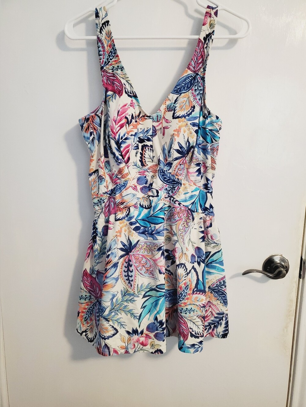 Swim Dress - White Floral V-Neck